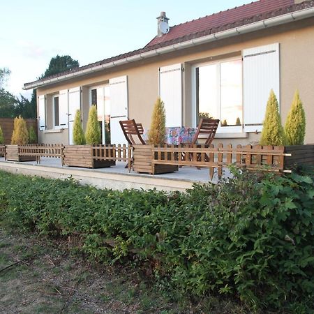 La Maison Et Son Jardin Sur Le Canal De Bourgogne Ravieres Екстериор снимка